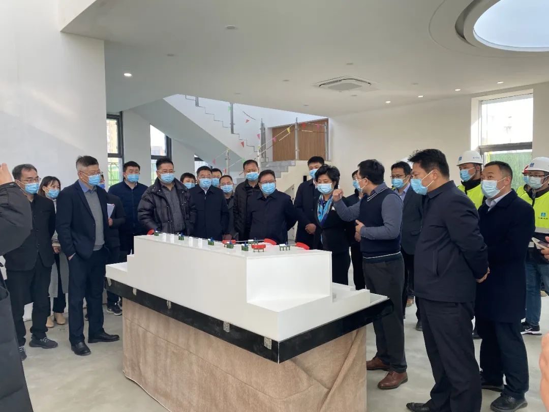 李燕副市长调研上海徐州商会会员返乡投资建设的徐州质子重离子医院项目